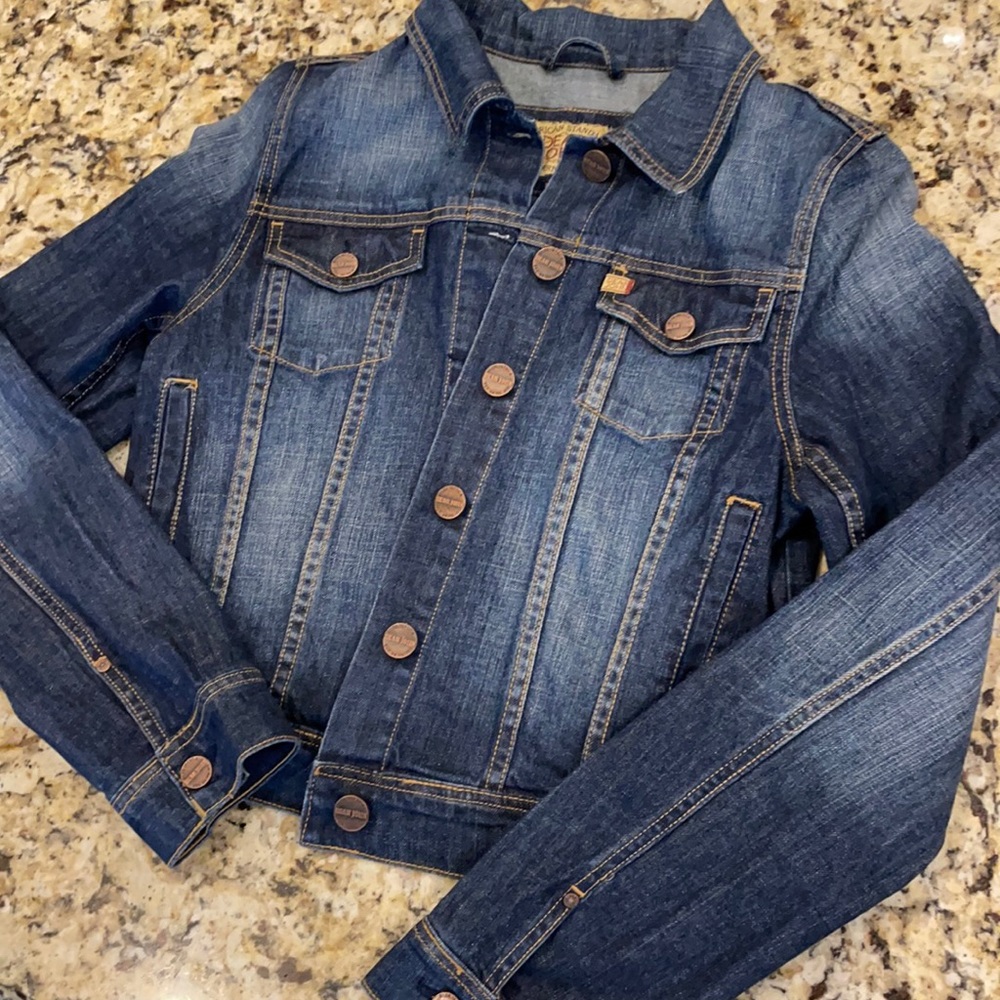 DEAR JOHN DENIM JACKET- SIZE LARGE, FITS LIKE M super cute fit NEW